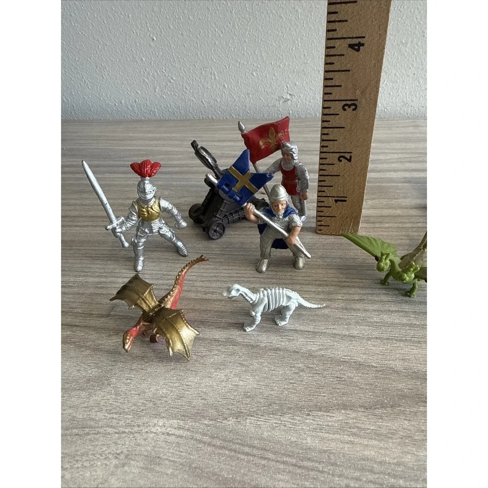 Safari Limited Fantasy Medieval Knights Horses Dragon Miniature Figures Lot